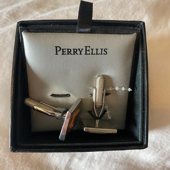 Perry Ellis cufflinks - Picture 2 of 2